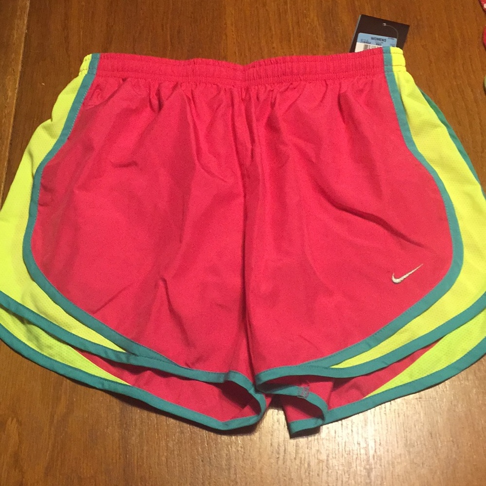 Nike tempo shorts